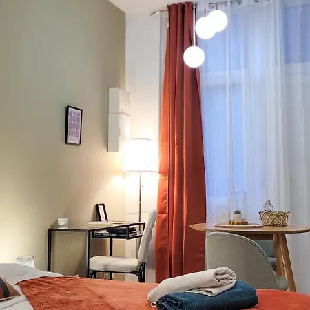 L'oasidenia - Cocon 2 Ch - 2 Sdb - 2min De La Gare Apartmán *